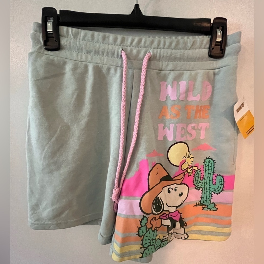 Peanuts, Snoopy Shorts, “Wild as the West”, drawstring, size small, NEW!